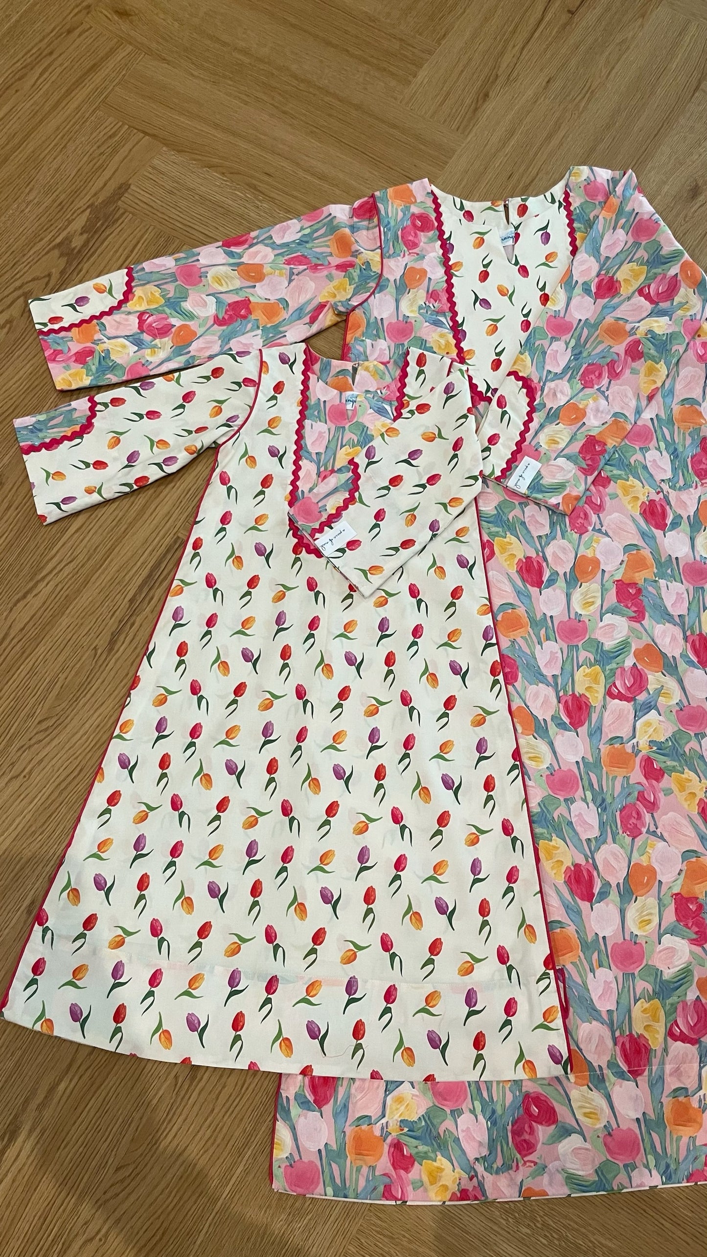 Just the Two of Us Jalabiyas Duo Set (Limited Availability)